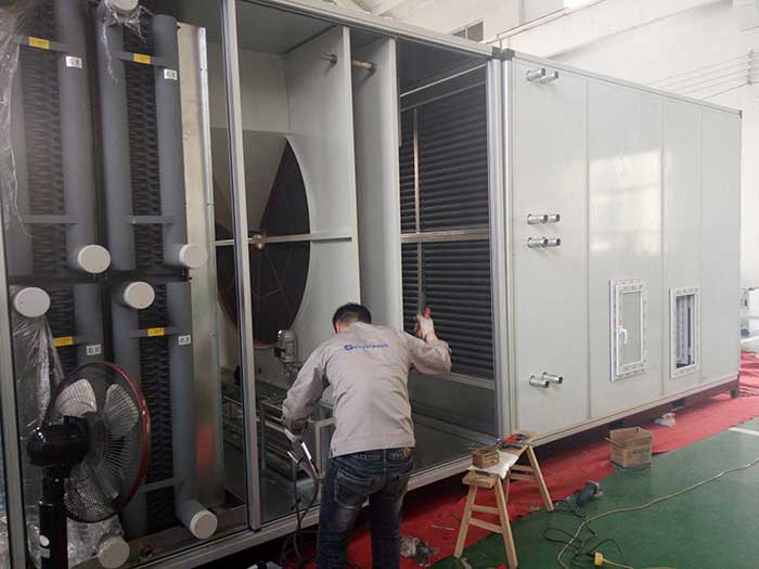 威海某大型化工企業(yè)兩臺10%濕度，40000風(fēng)量2臺除濕機組